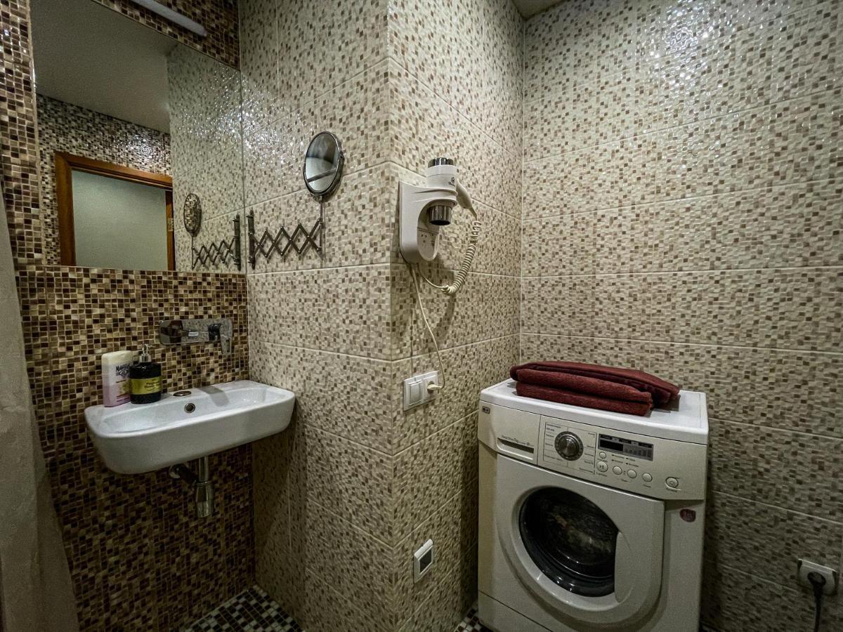 Victory - Апартаменты Возле Набережной Krementsjoek Buitenkant foto