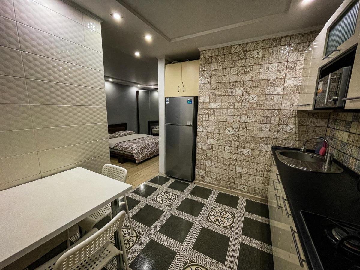 Victory - Апартаменты Возле Набережной Krementsjoek Buitenkant foto