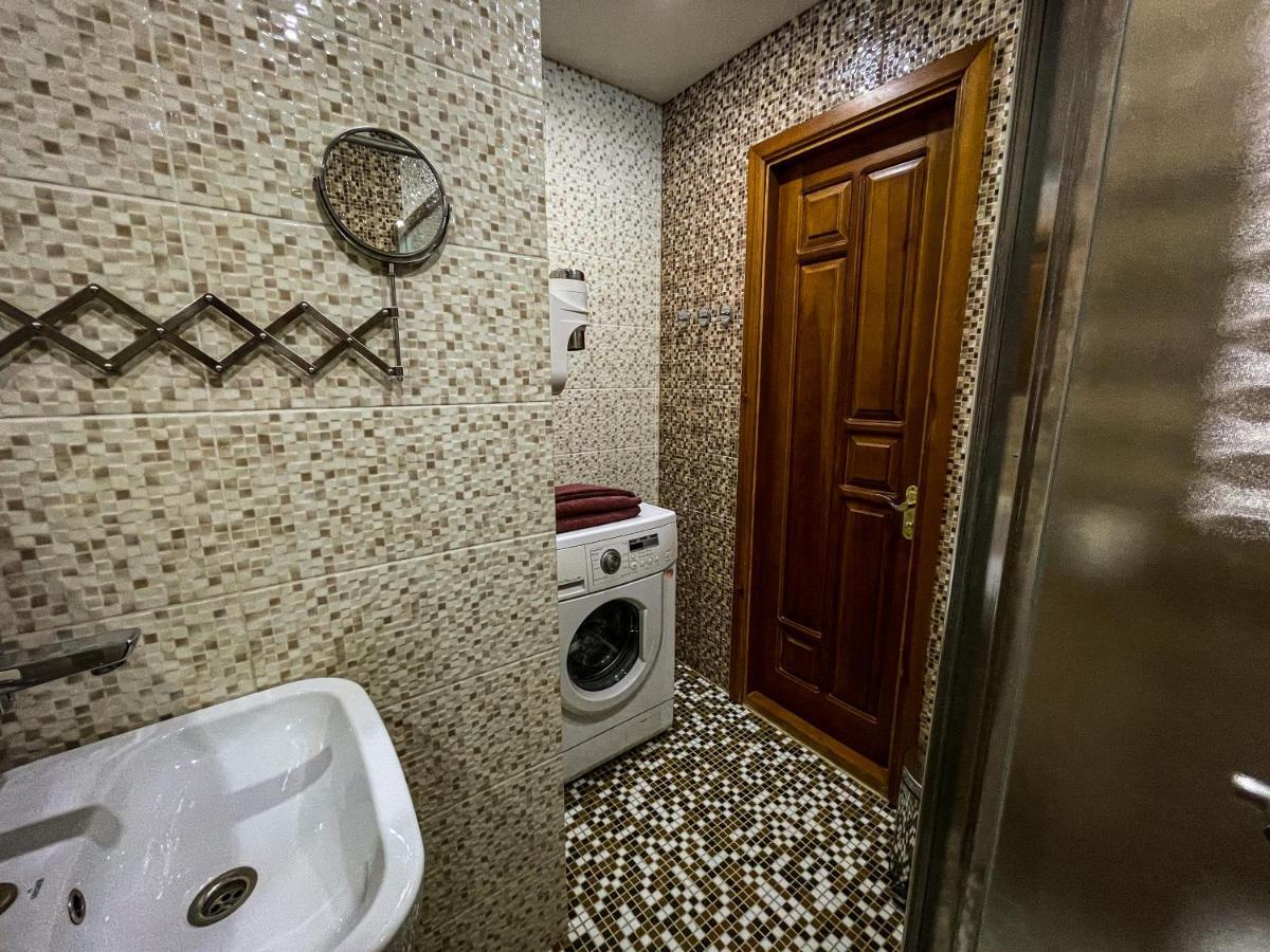 Victory - Апартаменты Возле Набережной Krementsjoek Buitenkant foto